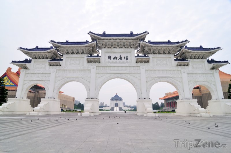 Fotka, Foto Brána do Chiang Kai-shek Memorial Hall (Tchaj-wan)