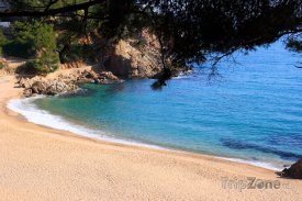 Costa del Maresme, pláž Cala Sant Francesc poblíž Blanes