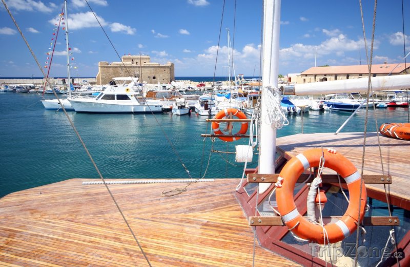 Fotka, Foto Jachty v přístavu (Pafos, Kypr)