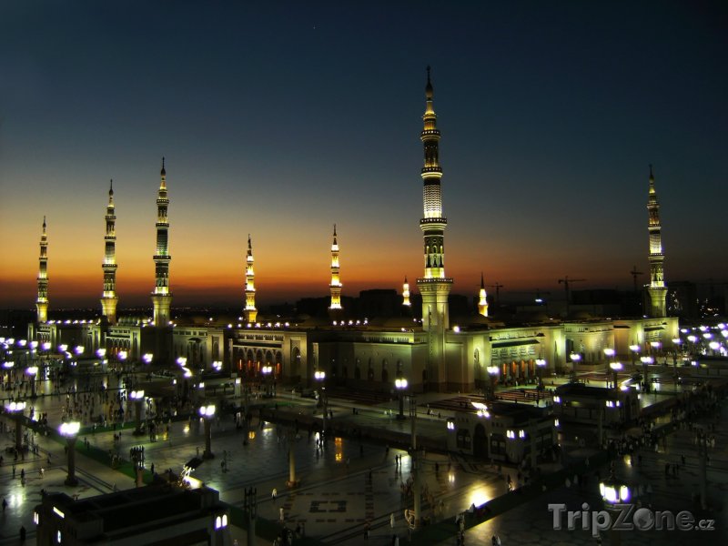 Fotka, Foto Mešita Al-Masjid al-Nabawi ve městě Medina (Saúdská Arábie)