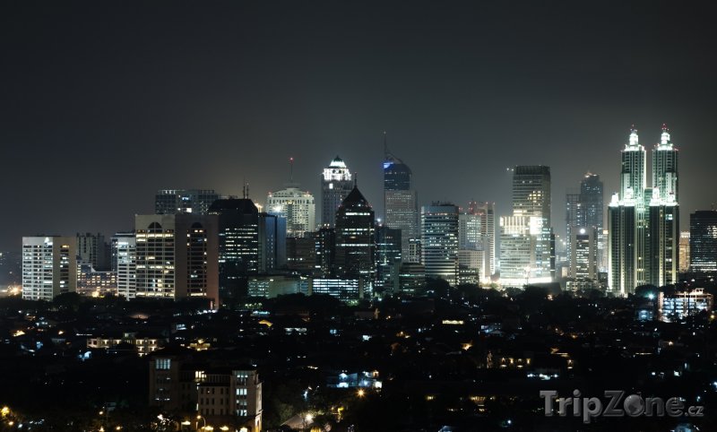 Fotka, Foto Město v noci (Jakarta, Indonésie)