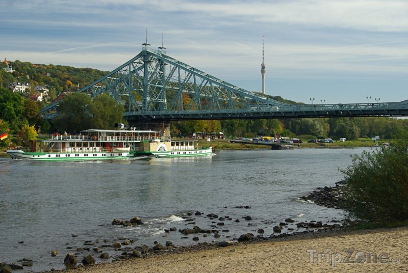Fotka, Foto Most Loschwitz přes Labe (Drážďany, Německo)