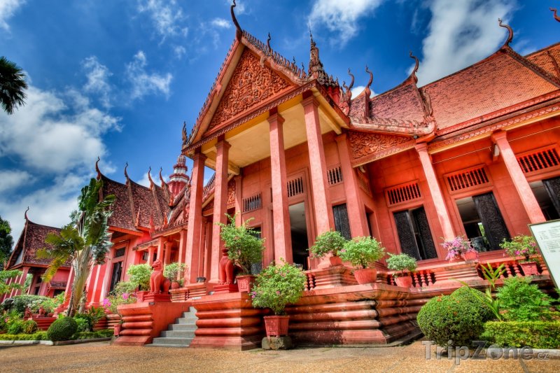 Fotka, Foto Národní muzeum ve městě Phnompenh (Kambodža)