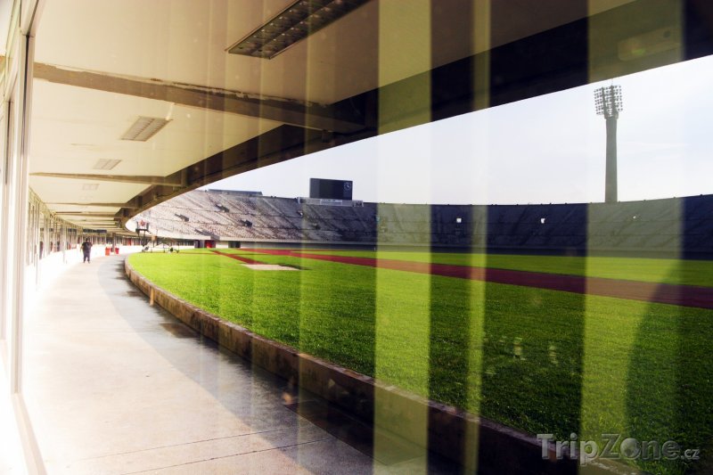 Fotka, Foto Národní stadion (Singapur)