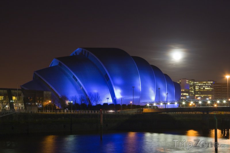 Fotka, Foto Osvětlené Armadillo (Glasgow, Velká Británie)