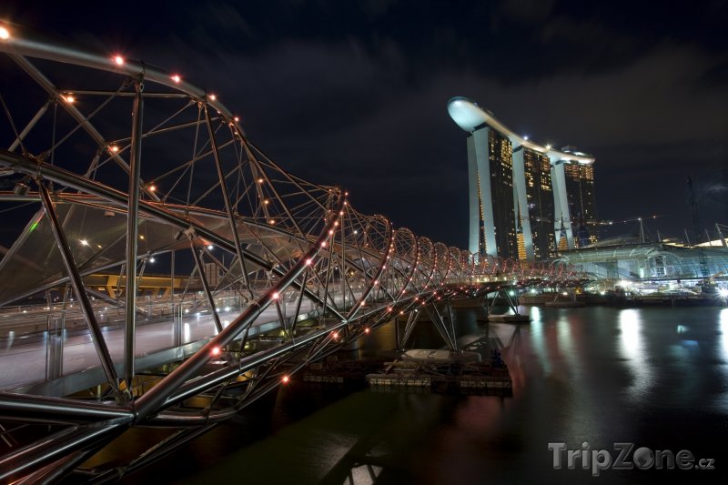 Fotka, Foto Osvětlený most Helix (Singapur)