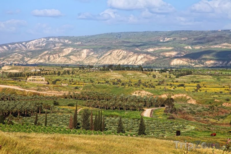 Fotka, Foto Panoráma údolí u řeky Jordán (Jordánsko)