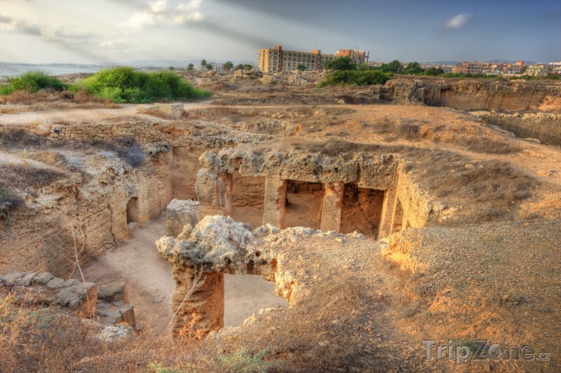Fotka, Foto Pohled na Královské hrobky (Pafos, Kypr)