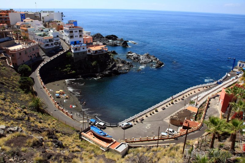 Fotka, Foto Puerto Santiago ve městě Los Gigantes (Tenerife, Španělsko)