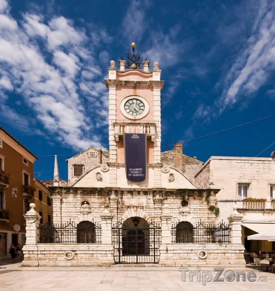 Fotka, Foto Věž s hodinami na hlavním náměstí (Zadar, Chorvatsko)