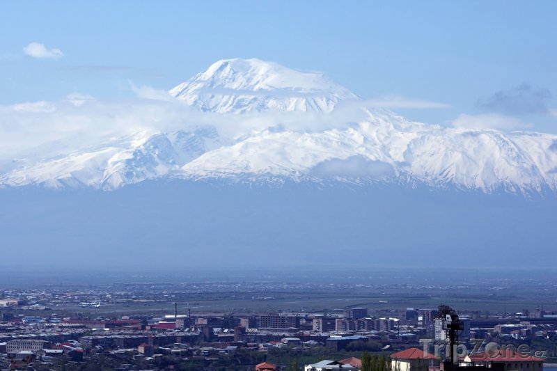 Fotka, Foto Hora Ararat nad Jerevanem (Arménie)
