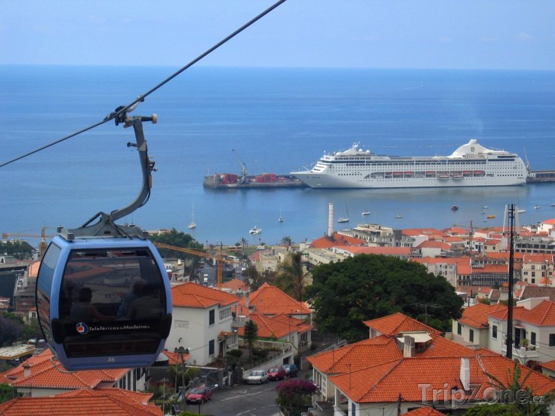 Fotka, Foto Kabina lanové dráhy (Funchal, Portugalsko)