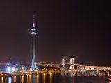 Macau Tower v noci