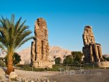 Memnonovy kolosy v Údolí králů