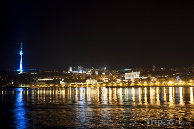 Fotka, Foto Město Baku v noci (Ázerbájdžán)