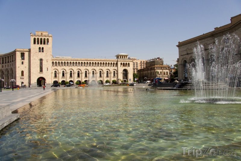 Fotka, Foto Náměstí v Jerevanu (Arménie)