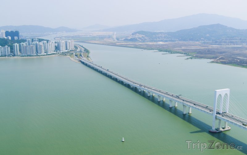 Fotka, Foto Pohled na Macau-Taipa Bridge (Macao)