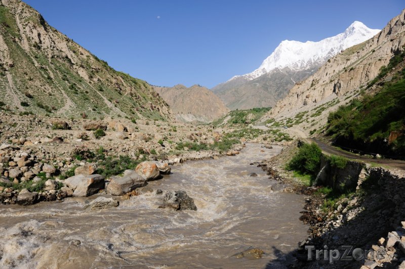 Fotka, Foto Řeka a hora Nanga Parbat (Pákistán)