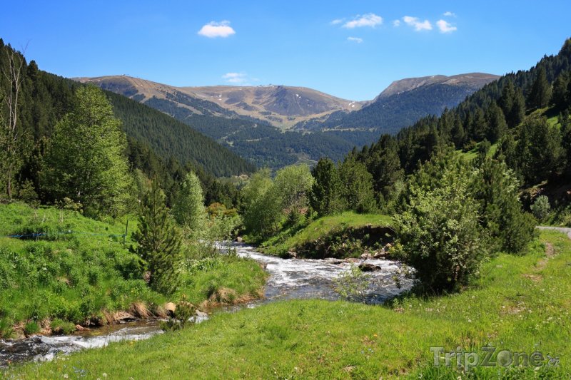 Fotka, Foto Řeka v horském údolí (Andorra)
