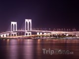 Sai Van Bridge v noci