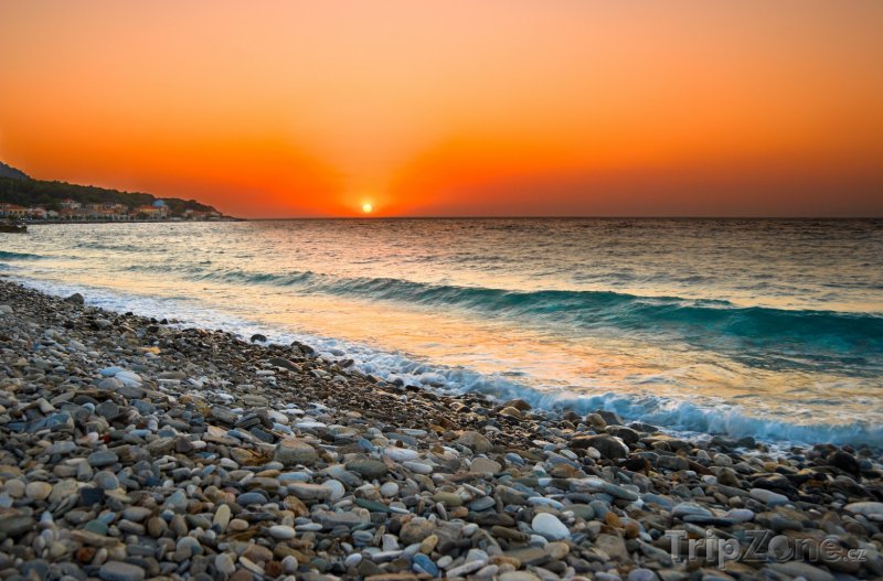 Fotka, Foto Středozemní moře při západu slunce (Samos, Řecko)