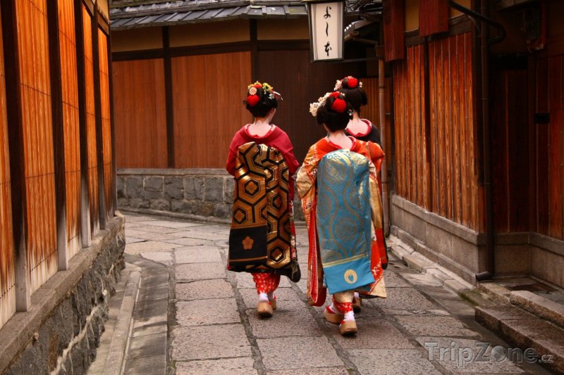 Fotka, Foto Gejši ve čtvrti Gion ve městě Kjóto (Japonsko)