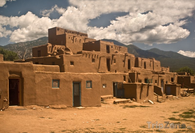 Fotka, Foto Historické městečko Taos Pueblo (Mexiko)