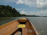 Loď na řece Brunej
