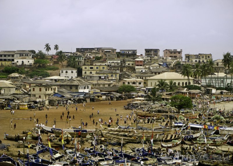Fotka, Foto Lodě na pláži v Accře (Ghana)