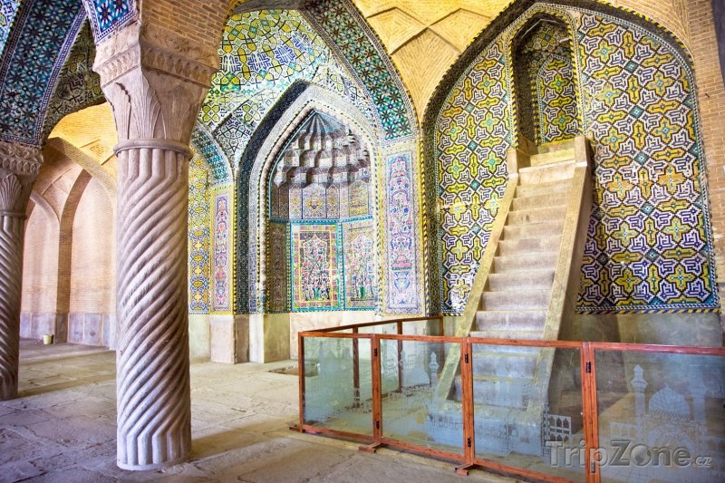 Fotka, Foto Modlitebna Vakílovy mešity v Širázu (Írán)
