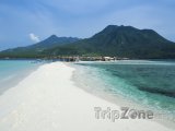 Pláž u ostrova Camiguin