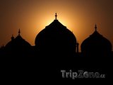 Tádž Mahal v západu slunce