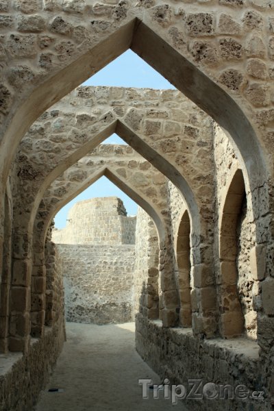 Fotka, Foto Ulička v pevnosti Qal'at al-Bahrain (Bahrajn)