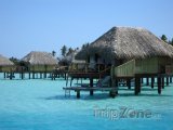Vodní bungalovy na Bora Bora