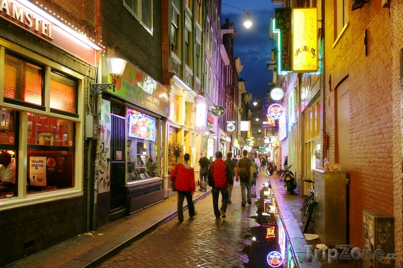 Fotka, Foto Amsterdam, proslulá ulice v Red Light District (Nizozemsko)