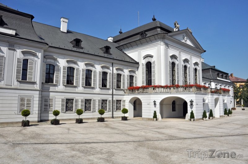 Fotka, Foto Grasalkovičův palác v Bratislavě (Slovensko)
