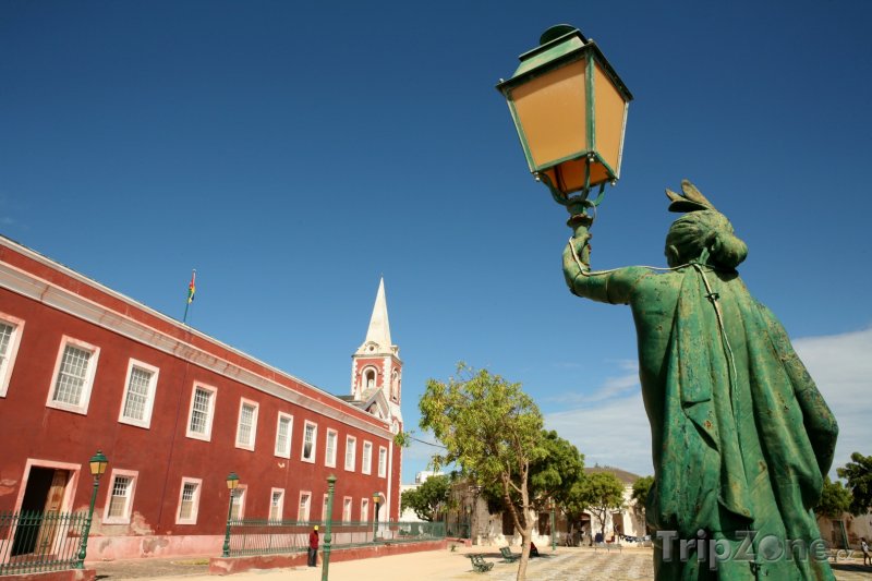 Fotka, Foto Island of Mozambique, hlavní náměstí (Mosambik)