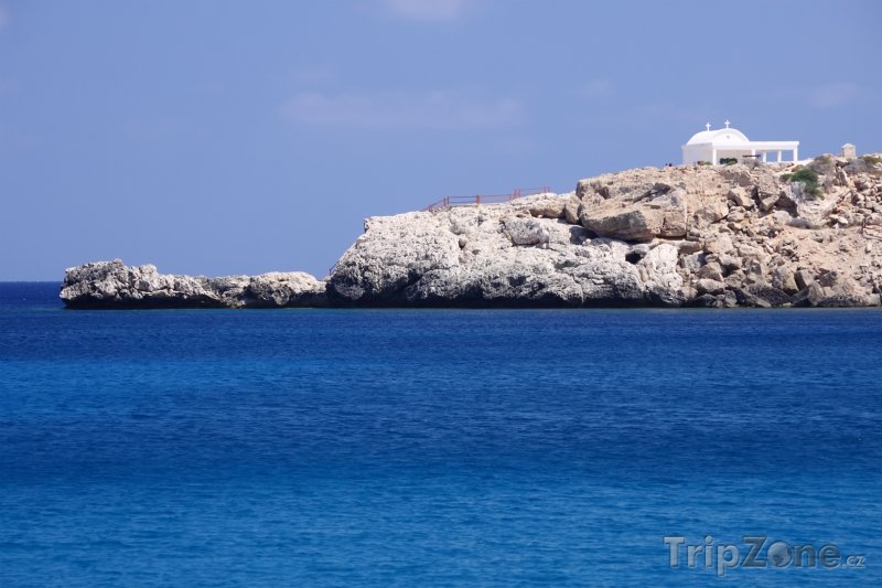 Fotka, Foto Kostel na útesu (Kypr)