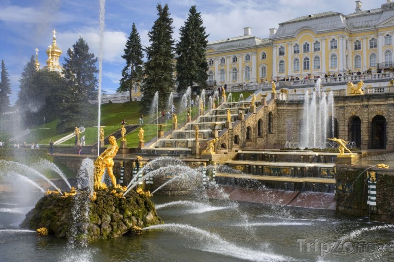 Fotka, Foto Palác s Velkou kaskádou ve městě Petěrgof (Rusko)