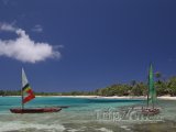Plachetnice u ostrova Tegua
