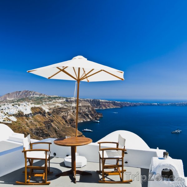 Fotka, Foto Santorini, posezení na terase (Řecko)