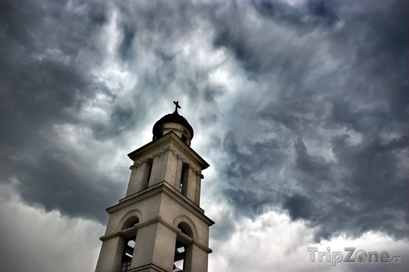 Fotka, Foto Věž kostela v Kišiněvu (Moldavsko)