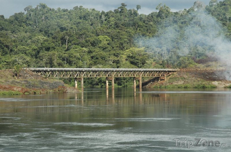Fotka, Foto Železniční most u města Brokopondo (Surinam)