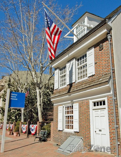 Fotka, Foto Betsy Ross House, dům, kde byla vyrobena první vlajka USA (Filadelfie, USA)