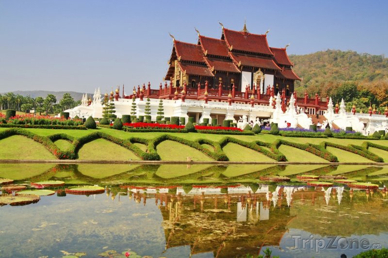 Fotka, Foto Chrám Royal Flora Ratchaphruek (Chiang Mai, Thajsko)