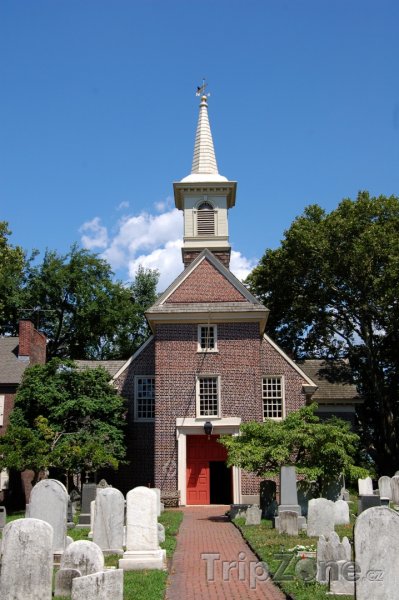 Fotka, Foto Historický hřbitov s kostelem Gloria Dei (Filadelfie, USA)