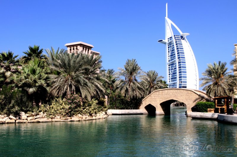 Fotka, Foto Hotel Burdž al-Arab (Dubaj, Spojené arabské emiráty)