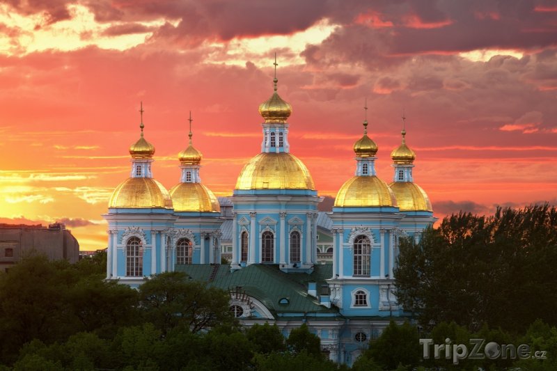 Fotka, Foto Katedrála v západu slunce (Petrohrad, Rusko)