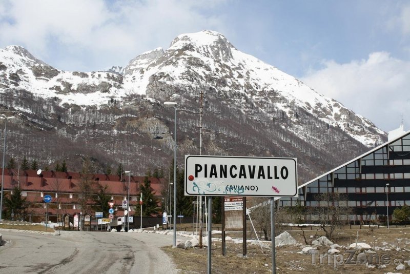 Fotka, Foto Lyžařská vesnička Piancavallo