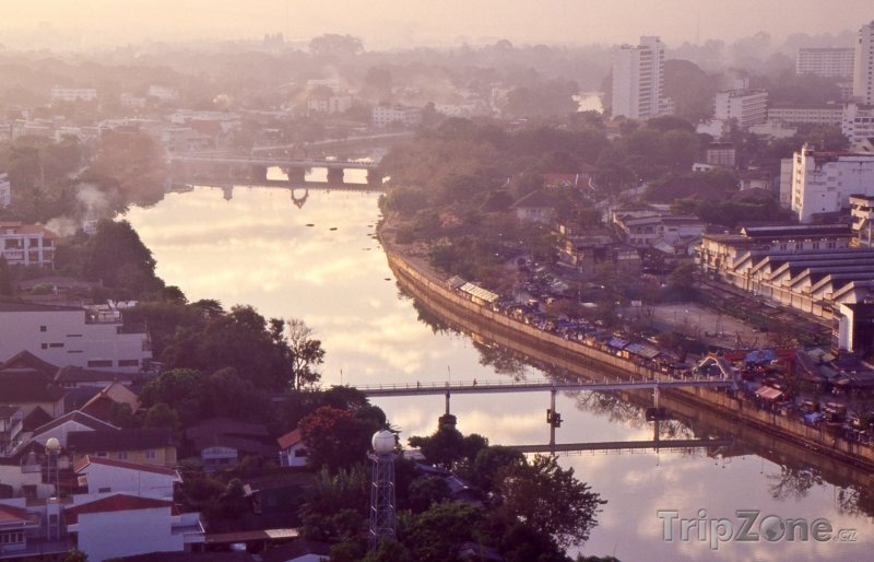 Fotka, Foto Panorama města s řekou Ping (Chiang Mai, Thajsko)